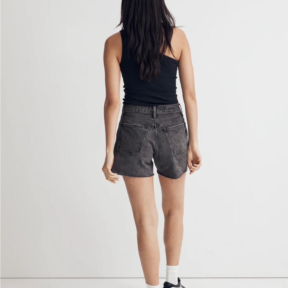 Madewell relaxed mid length denim shorts Women's Black Denim Shorts